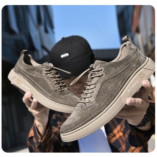 Men’s Premium Leather Sneakers – Off-Ekien
